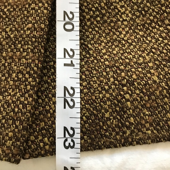 Tweed Skirt, Sz10. DP-01 - Picture 8 of 9